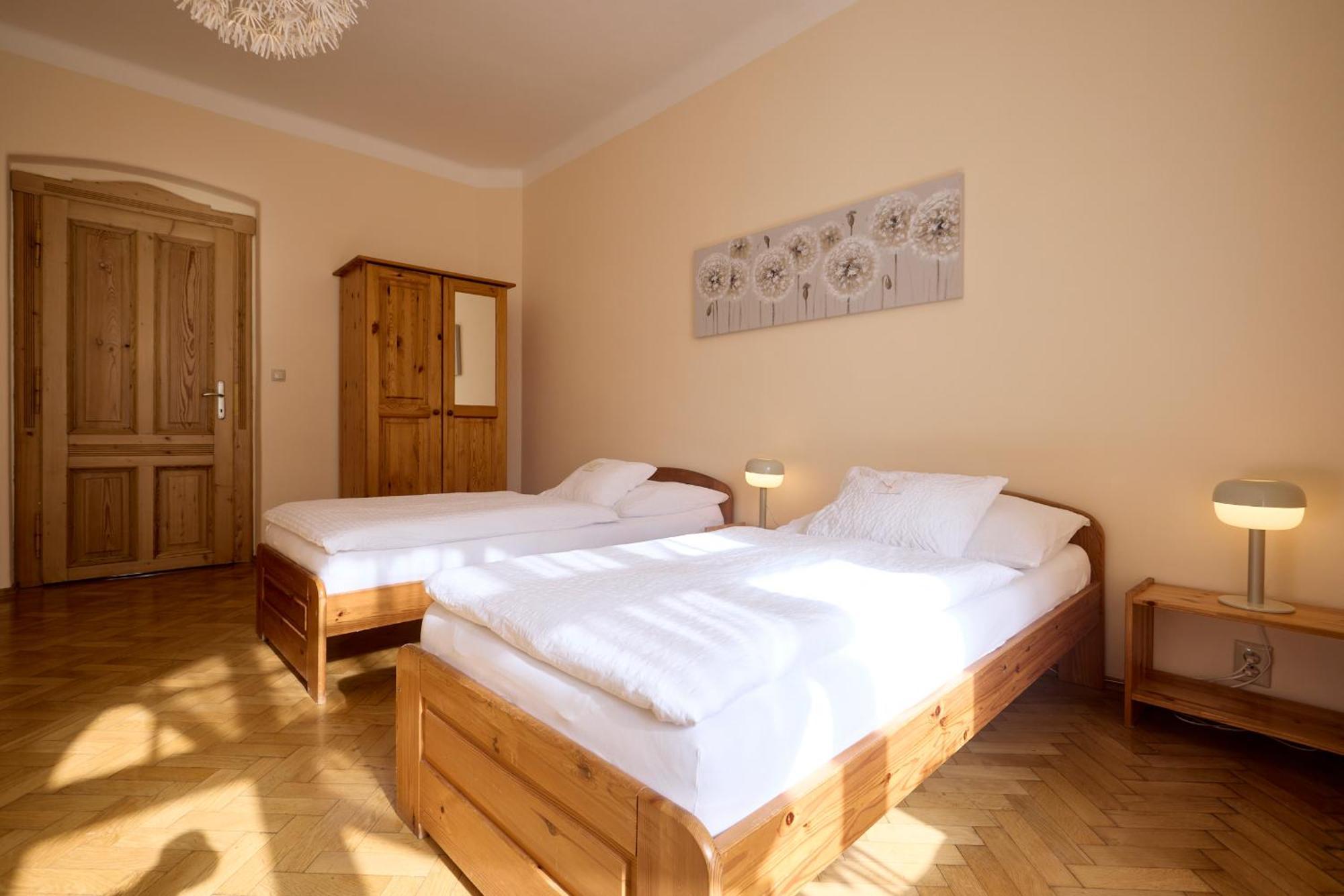 Wellness Penzion U Muzea Liberec Kültér fotó